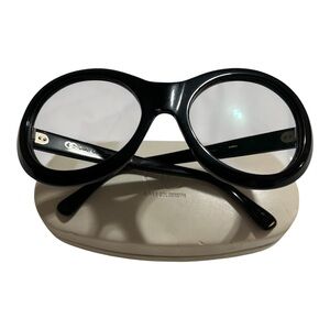 Oliver Goldsmith,  Audrey vintage frame